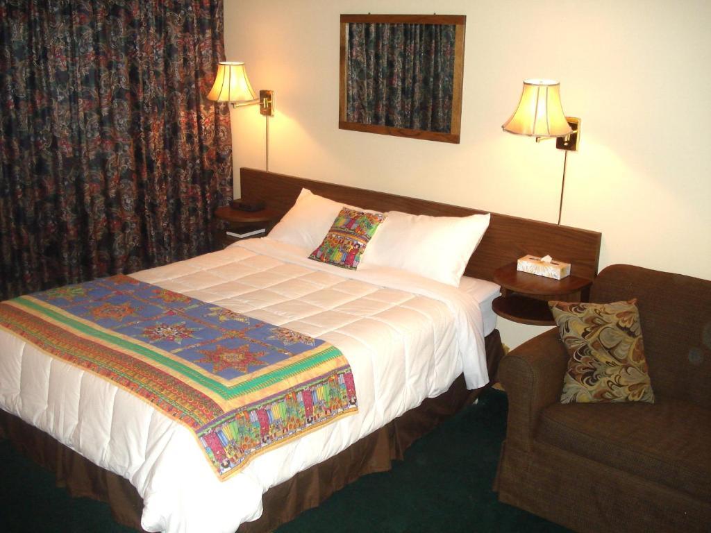 רדיום הוט ספרינגס Motel Tyrol מראה חיצוני תמונה